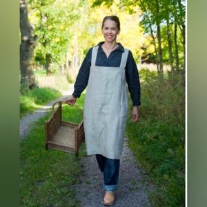Fog Linen Square Cross Apron: Natural